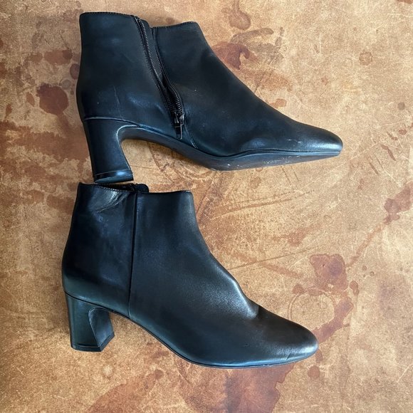 Van Eli leather black booties - Picture 1 of 5